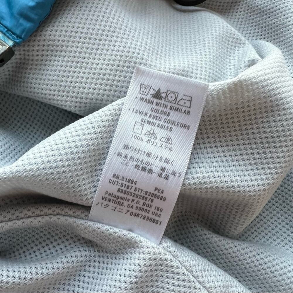 Patagonia Blue Long Sleeves Lightweight Zip Up Jacket Women’s Size Large - Picture 11 of 11